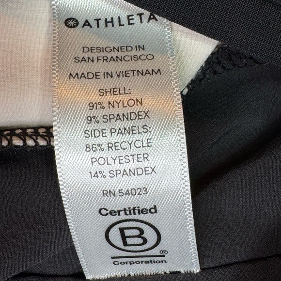Athleta Infinity Dress with built in Shorts M - Picture 10 of 11